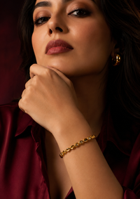 Anti Tarnish Bracelet for Women & Girls, Elegant Gold Tone Cuff Bangle with Crystal Stone Detailing, Stylish Fashion Jewellery for Daily Wear, Party & Gifting