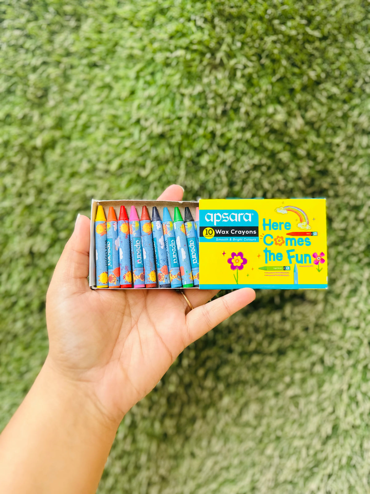 Navratri Kanjak Gift Hamper for Girls, Kids Art and Craft Stationery Set with Hair Accessories, Crayons, Water Colours, Namkeen and Treats, Pack of 12