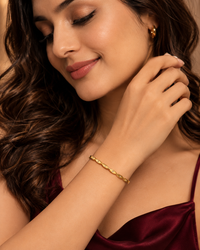 Anti Tarnish Gold Bangle Bracelet for Women | Stylish Wavy Design with Crystal Accents | Elegant Gold-Tone Kada | Size 2.6 | Everyday, Office & Party Wear