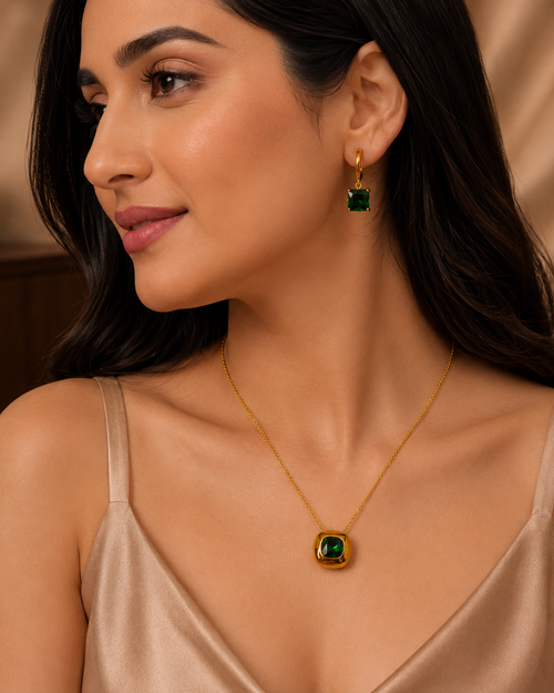 Anti Tarnish Emerald Green Pendant & Hoop Earrings Combo