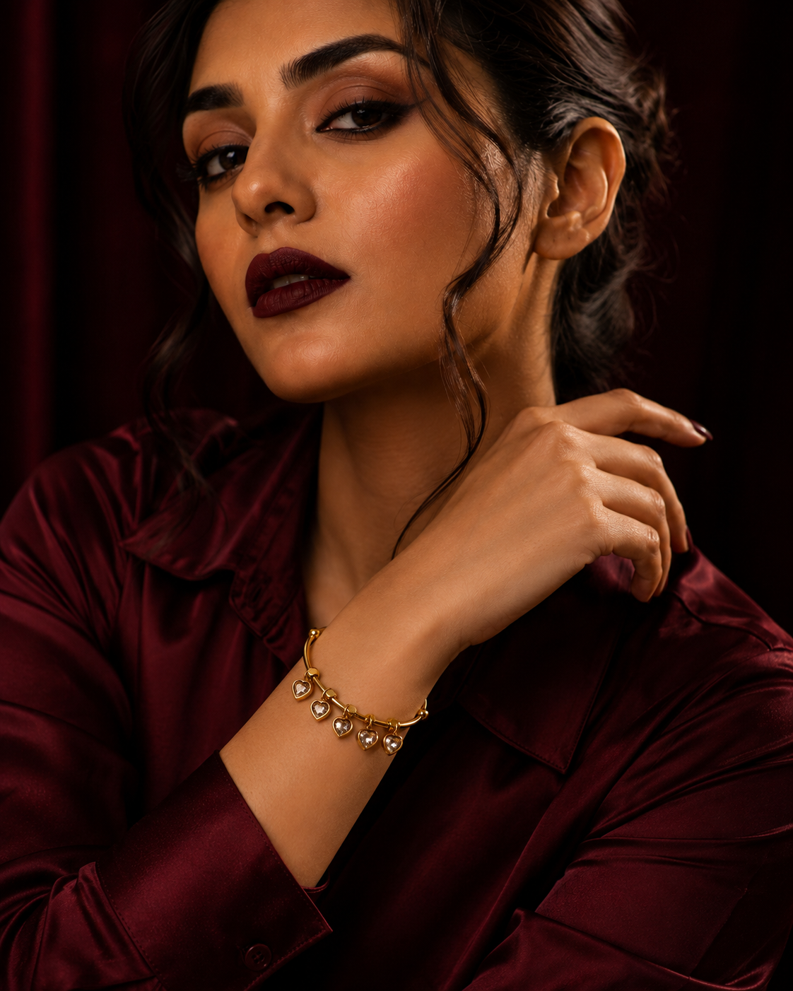 Anti Tarnish Heart Charms Bracelet for Women | Gold-Tone Heart Charm Bracelet | Cute Romantic Jewellery for Girls | Stylish Everyday & Party Wear