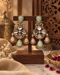 Statement Kundan-Style Drop Earrings for Women, Traditional Indian Ethnic Jewellery, Gold-Tone Designer Earrings for Festive, Wedding & Party Wear