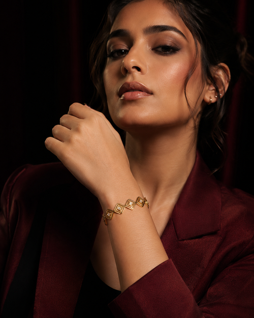 Anti Tarnish Bracelet for Women | Elegant Gold-Tone Geometric Bracelet | Stylish Minimalist Statement Jewellery for Everyday & Party Wear