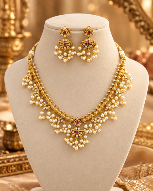 South Indian Necklace Set for Women, Gold-Look Traditional Jewellery with Necklace & Matching Earrings, Pearl-Style Accents for Wedding, Festive & Saree Wear