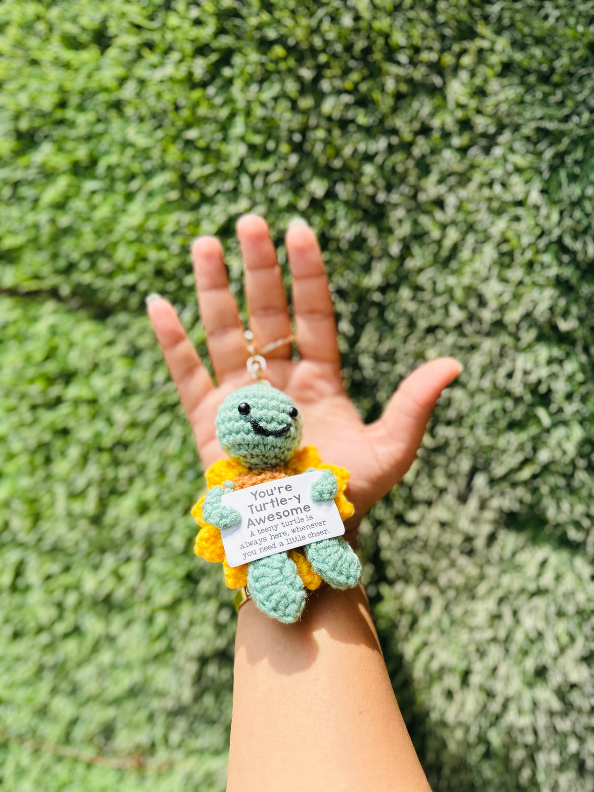Crochet Turtle Keychain with Sunflower Design, Cute Bag Charm & Backpack Charm Gift for Girls, Boys and Turtle Lovers