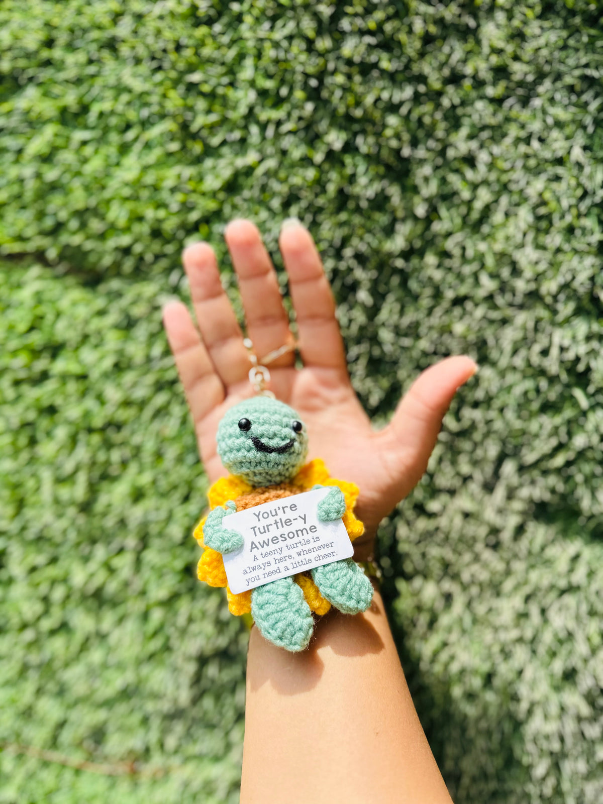 Crochet Turtle Keychain with Sunflower Design, Cute Bag Charm & Backpack Charm Gift for Girls, Boys and Turtle Lovers