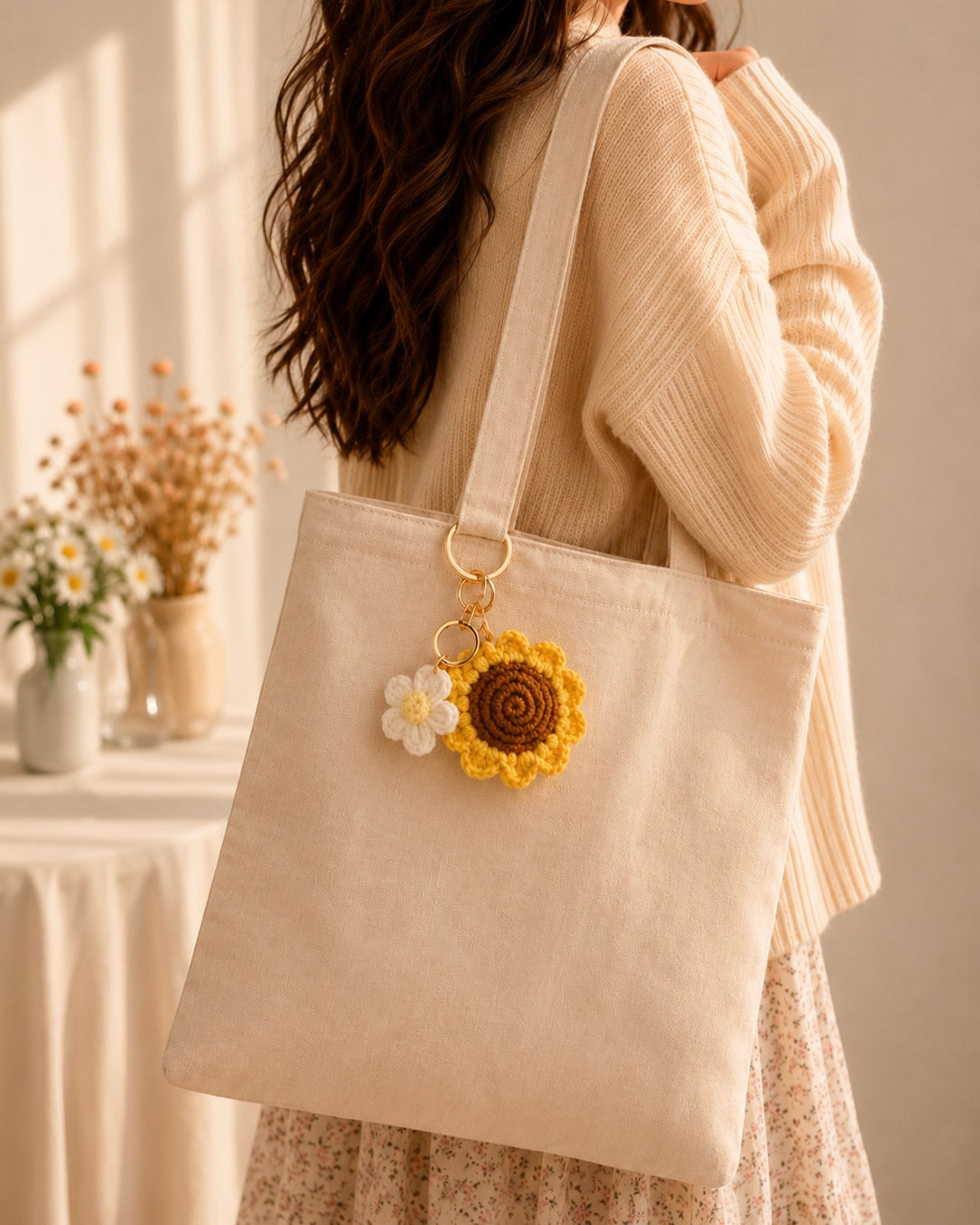 Handmade Crochet Sunflower Keychain | Floral Bag Charm | Cute Knitted Flower Keyring