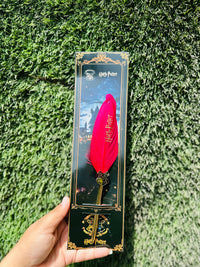 Harry Potter Feather Quill Pen | Hogwarts Themed Decorative Writing Pen | Magical Stationery Gift