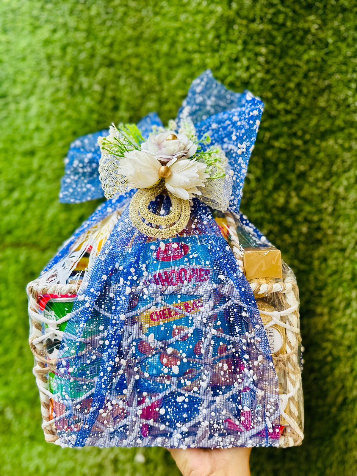 Raksha Bandhan Maha Treats Hamper | Premium Snack & Chocolate Gift Basket | Luxury Ready-to-Gift Rakhi Hamper